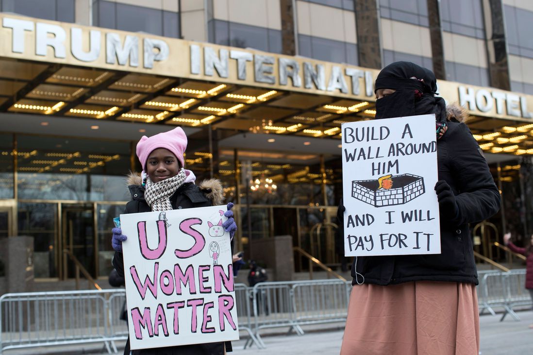 People participating in the NYC Women's March (Mary Altaffer/AP/Shutterstock)